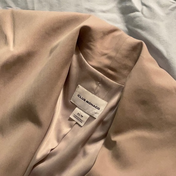 Club Monaco classic beige wrap trench coat Sz XS EUC - Picture 2 of 4